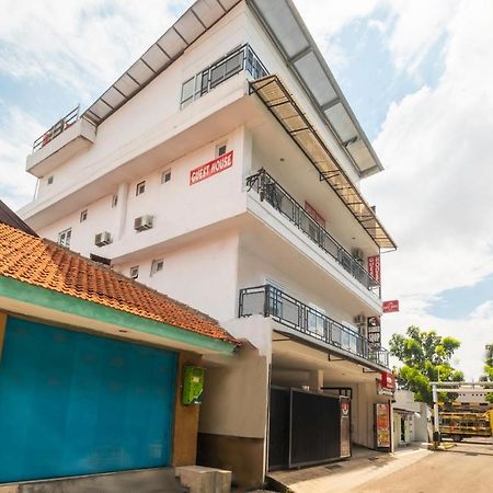 Hotel Reddoorz Near Exit Toll Moh. Toha Bandung Esterno foto